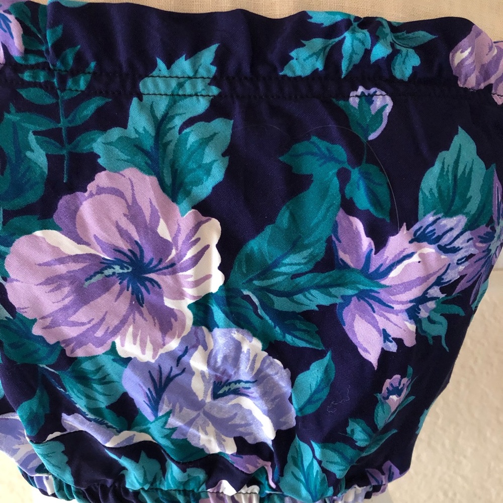 Urban Renewal Floral Print Off The Shoulder Crop Top - Picture 5 of 11